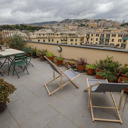 Altido Apt For 3 With Rooftop Balcony And Lovely Cityview 제노바 외부 사진