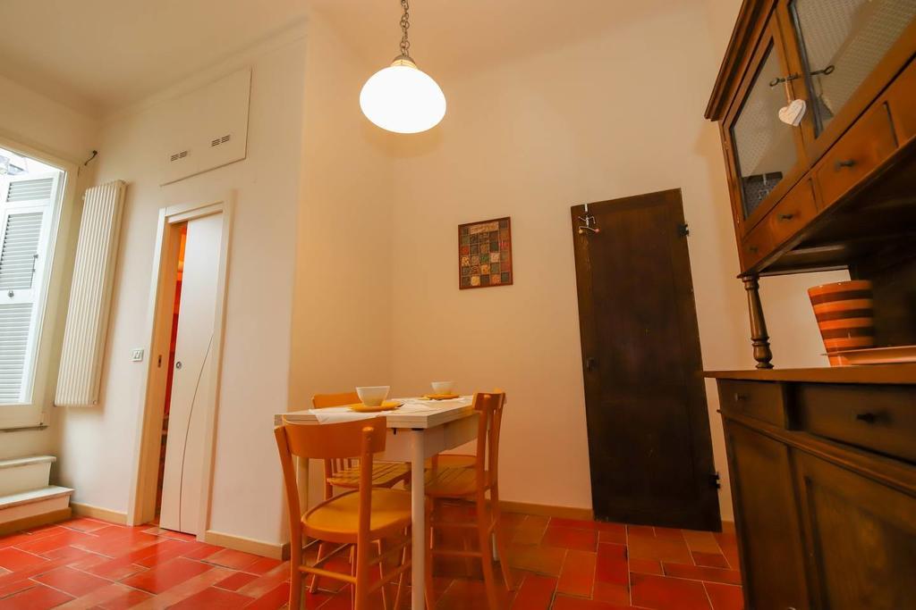 Altido Apt For 3 With Rooftop Balcony And Lovely Cityview 제노바 외부 사진